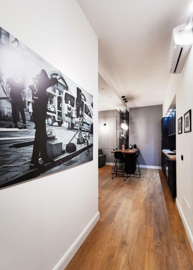 Chiclife Florentin - Downtown Apartment Bergamo Exteriör bild